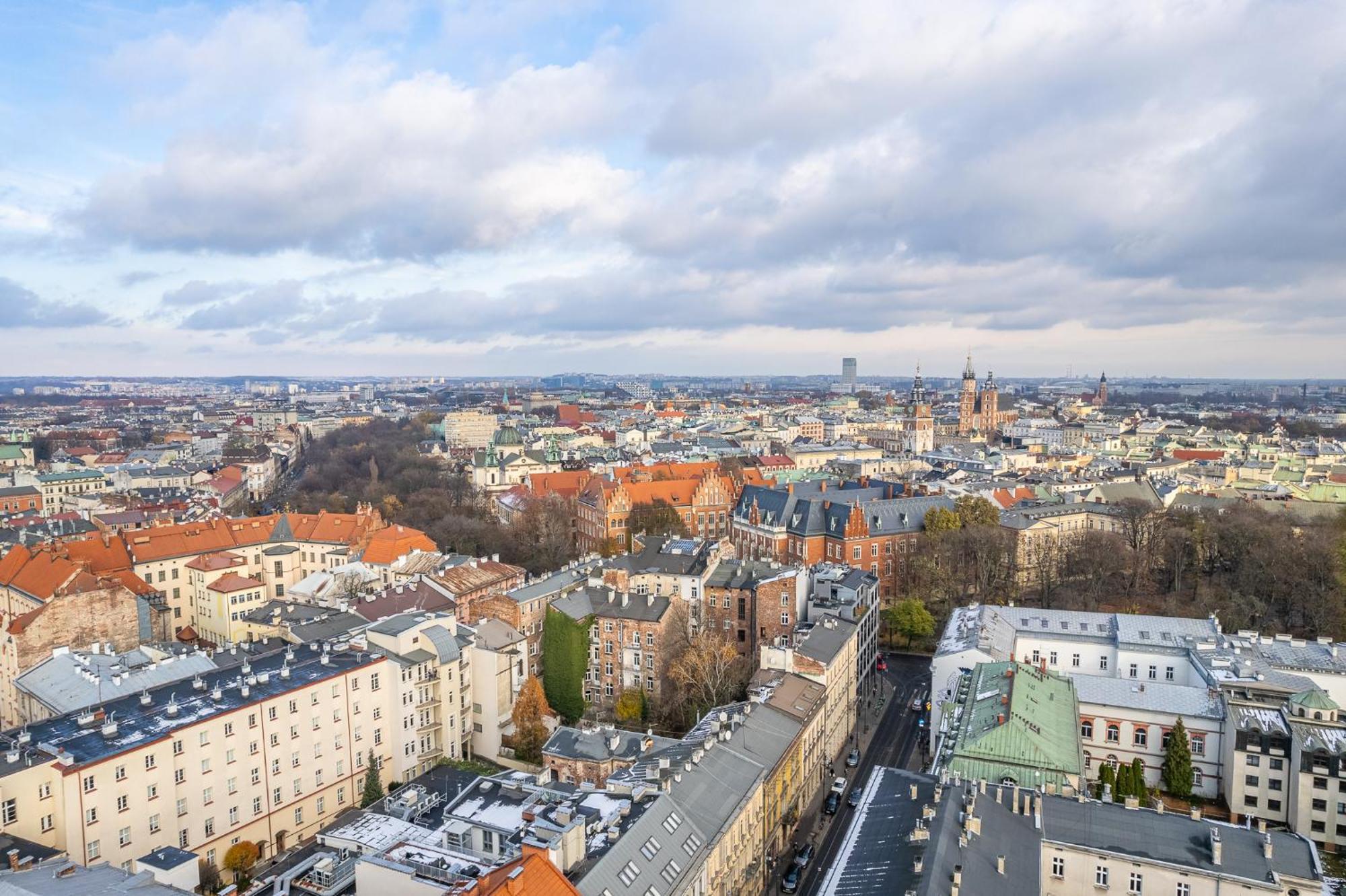Piasek - Location, Patio, Tram&bus Nearby - By Rentujemy Krakau
